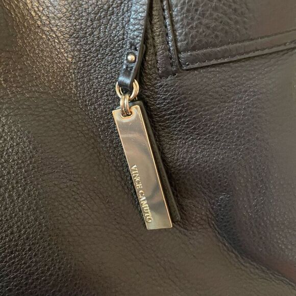 VINCE CAMUTO | LEAH black leather shoulder bag - Picture 4 of 12